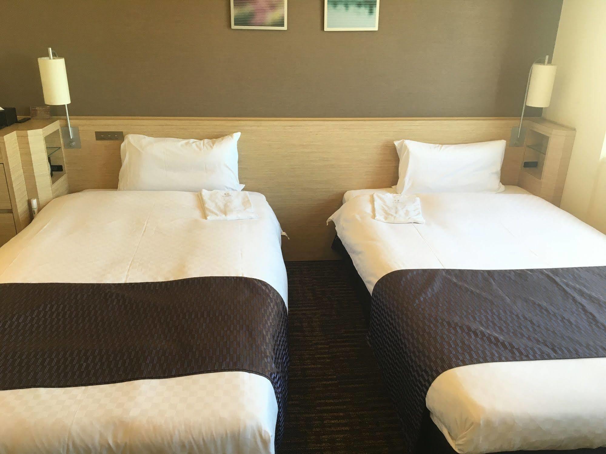 Via Inn Akihabara Токио Экстерьер фото
